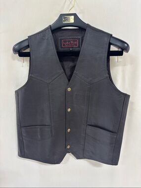 Black Men's Snap-Front Leather Vest